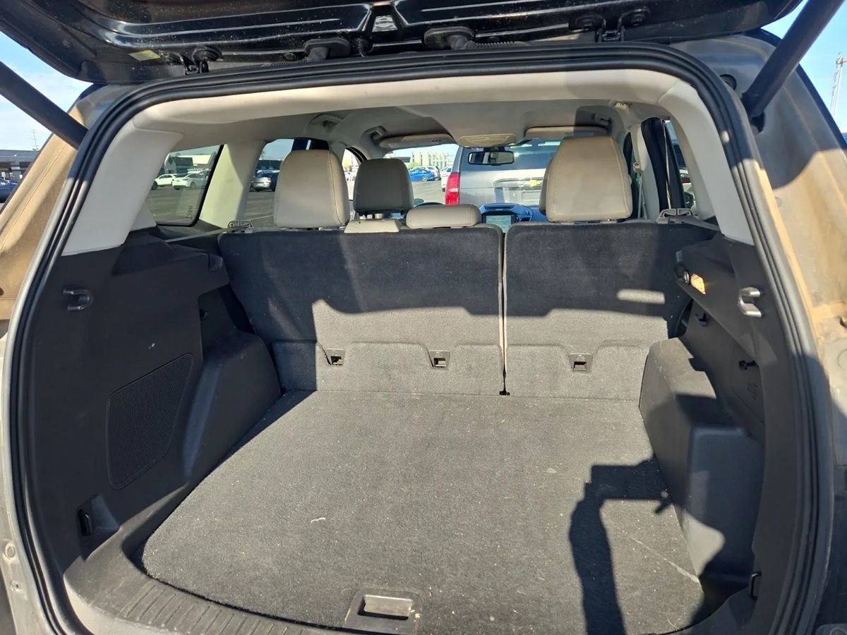 2016 Ford Escape Titanium photo 11