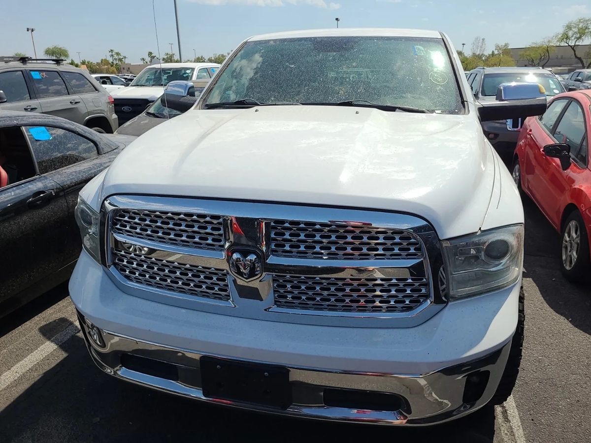 2014 Ram 1500 Laramie photo 6