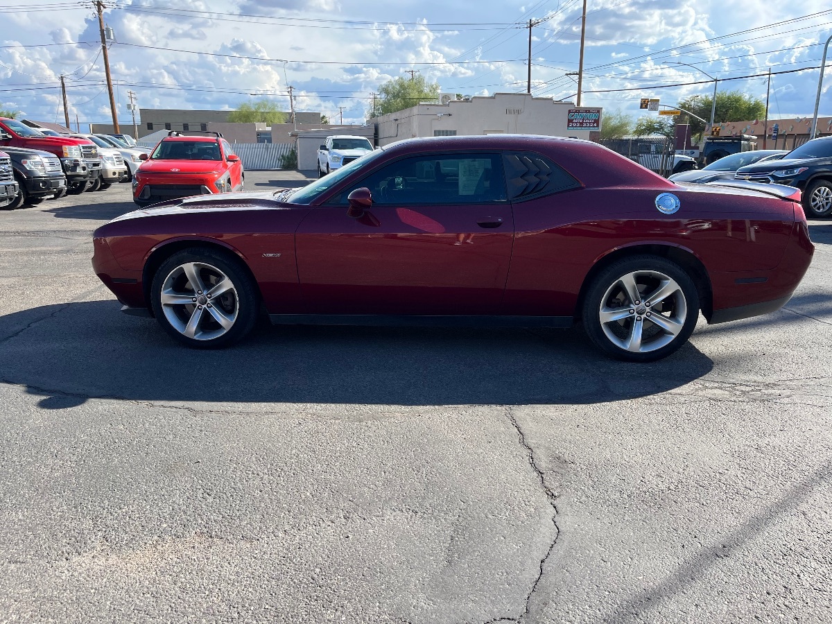 2018 Dodge Challenger R/T photo 6