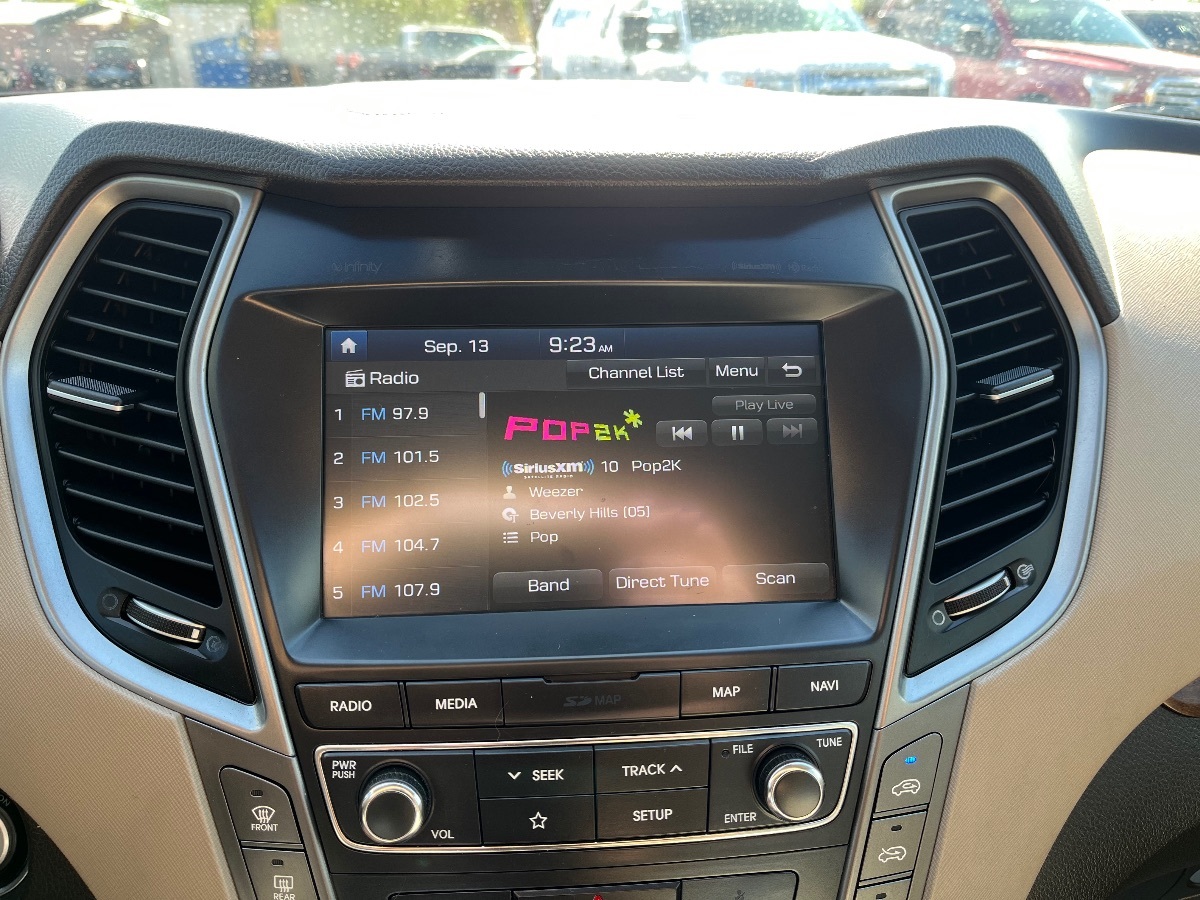 2019 Hyundai Santa Fe XL SE Limited Ultimate photo 11