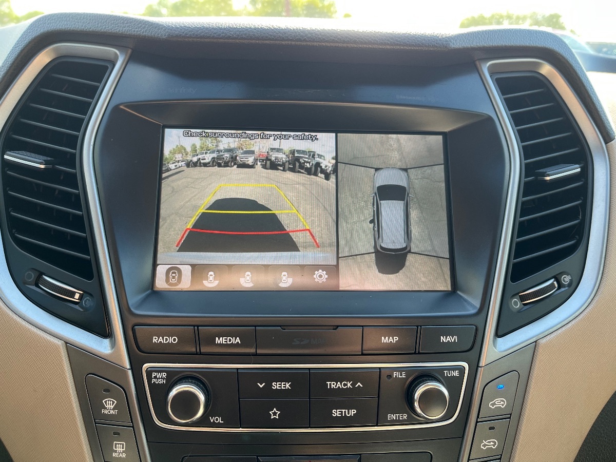 2019 Hyundai Santa Fe XL SE Limited Ultimate photo 12