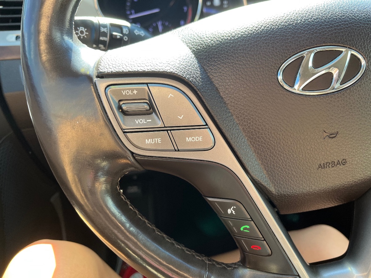 2019 Hyundai Santa Fe XL SE Limited Ultimate photo 17