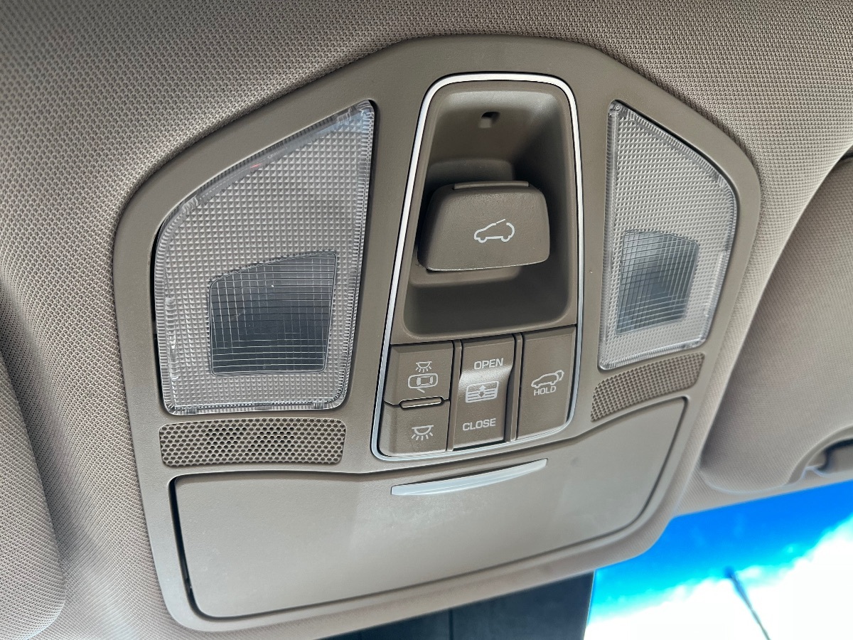 2019 Hyundai Santa Fe XL SE Limited Ultimate photo 22