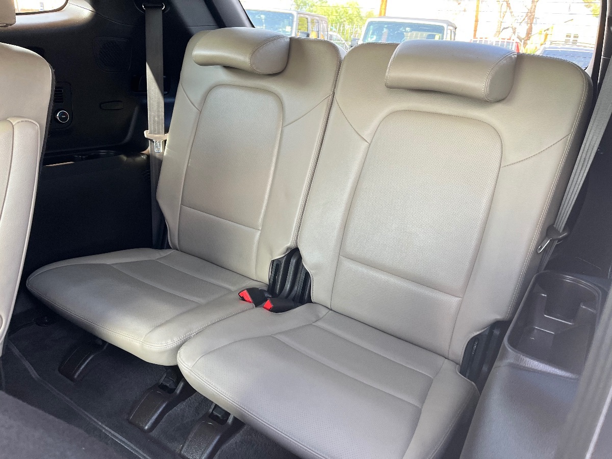 2019 Hyundai Santa Fe XL SE Limited Ultimate photo 30