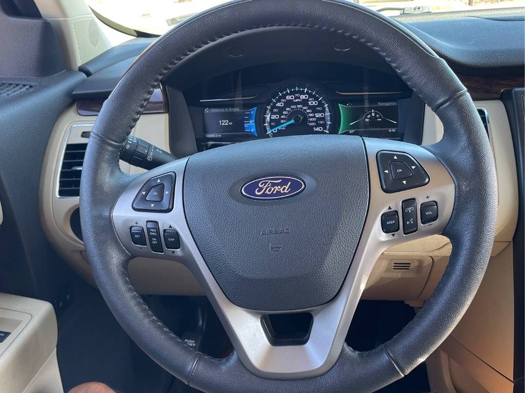 2019 Ford Flex Limited photo 9