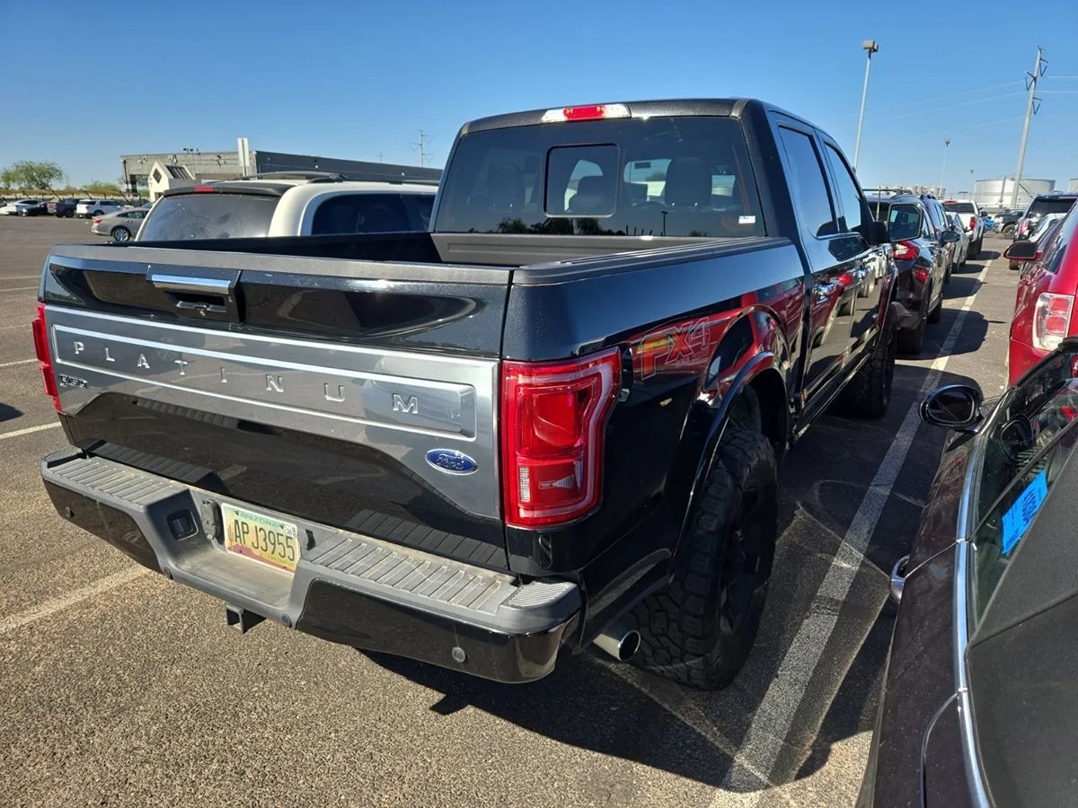 2015 Ford F-150 Platinum photo 4