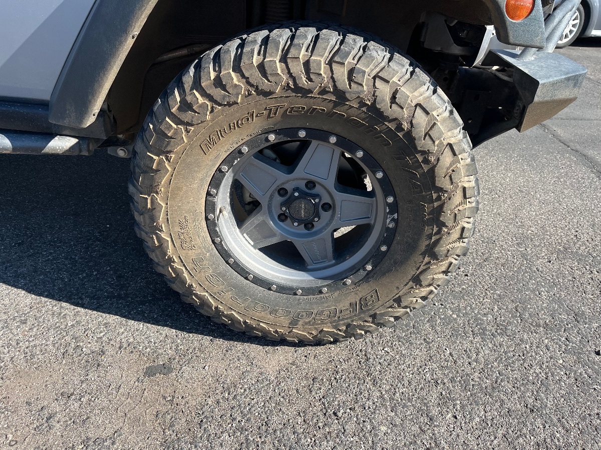 2015 Jeep Wrangler Unlimited Rubicon photo 18