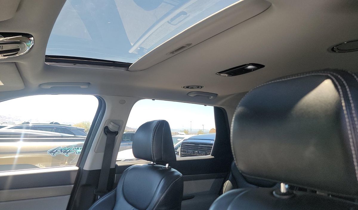 2020 Hyundai Palisade SEL photo 15