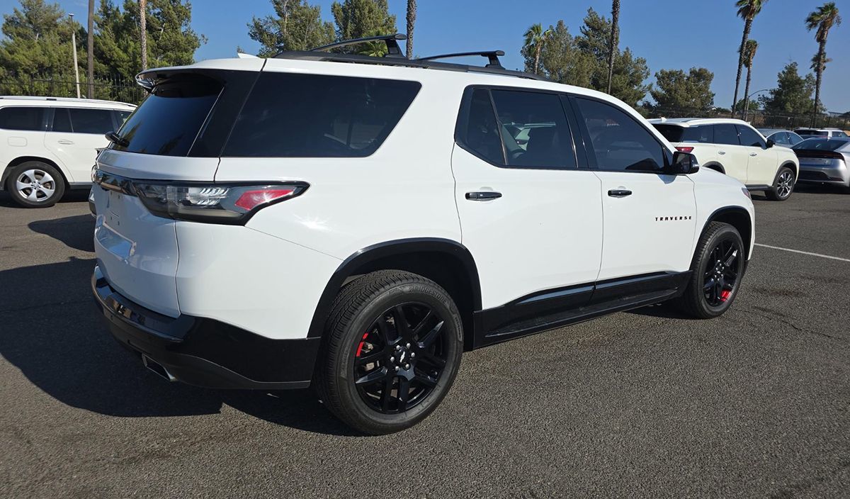 2018 Chevrolet Traverse Premier photo 4