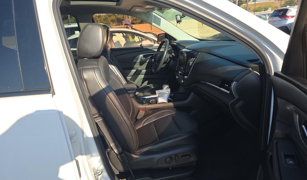 2018 Chevrolet Traverse Premier photo 8