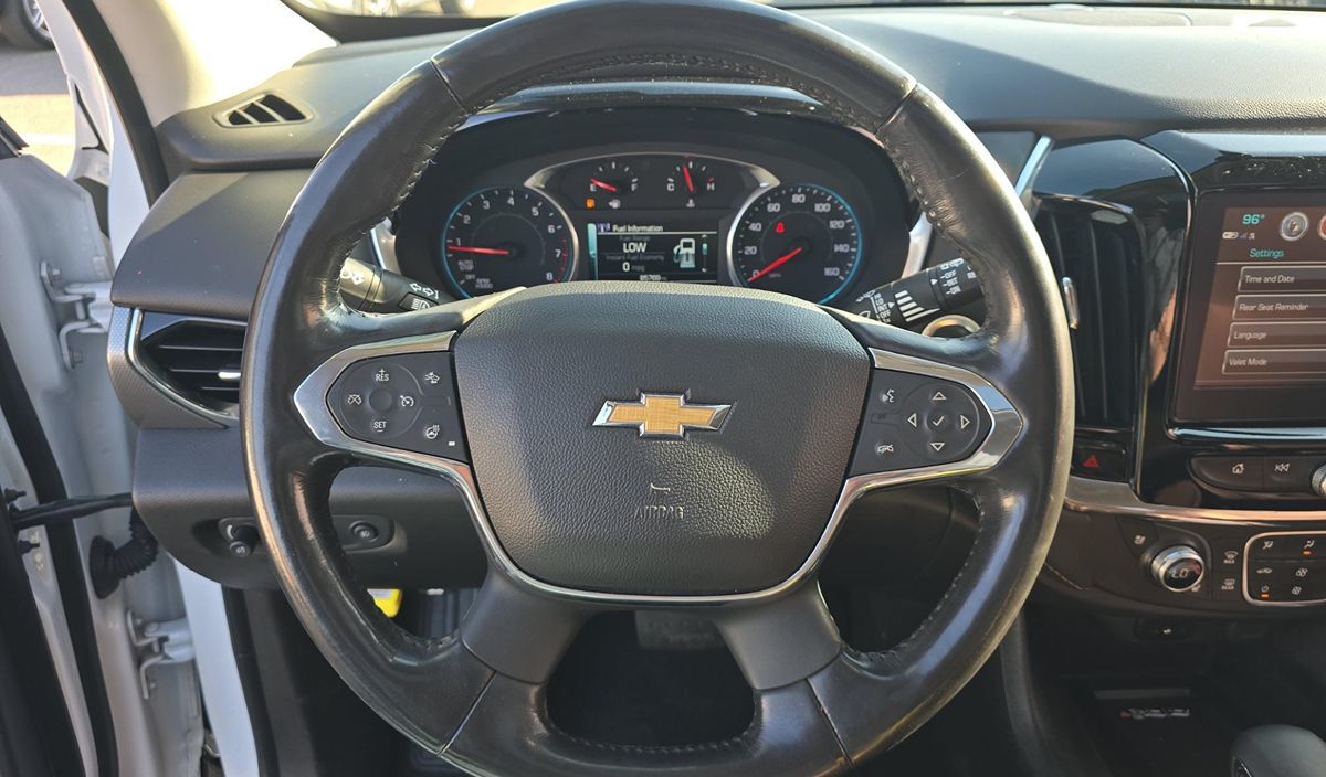 2018 Chevrolet Traverse Premier photo 9