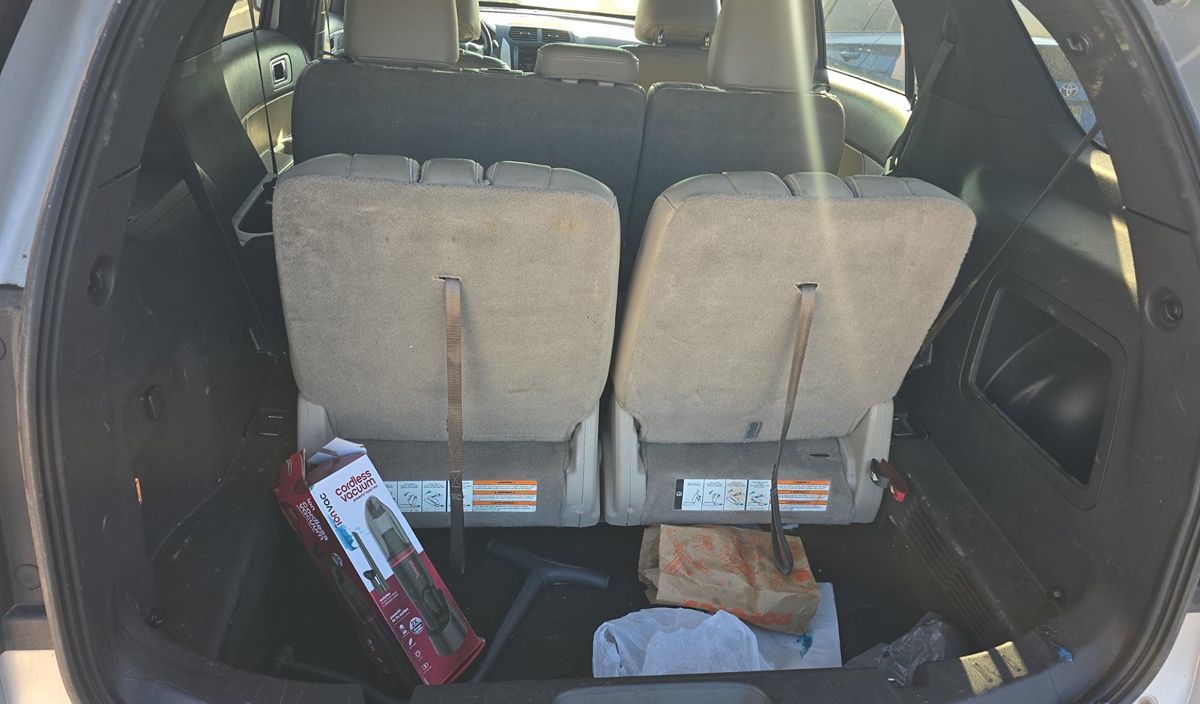 2015 Ford Explorer XLT photo 11