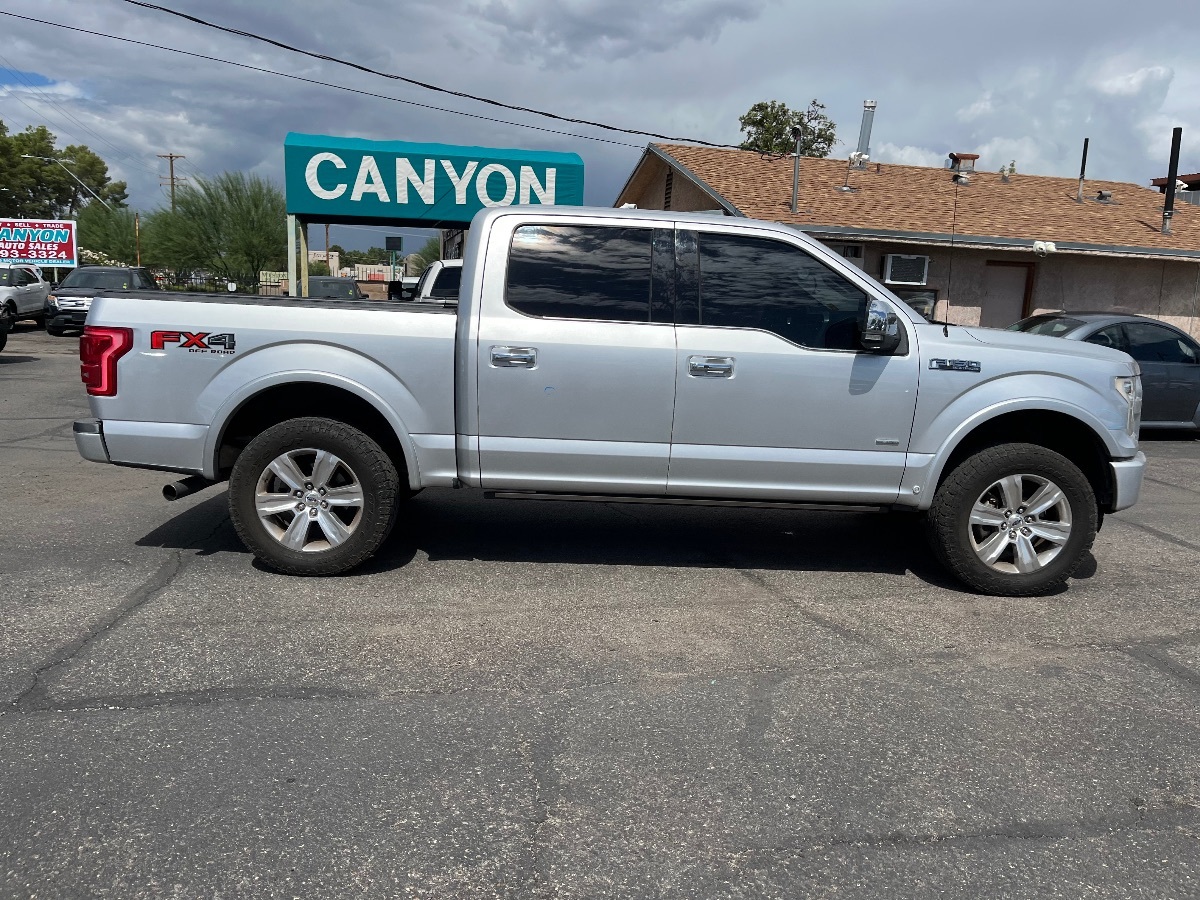 2016 Ford F-150 Platinum FX4 photo 2