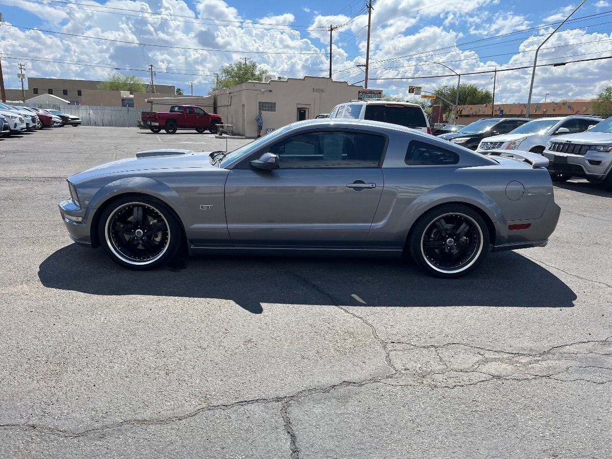 2007 Ford Mustang GT Deluxe photo 4