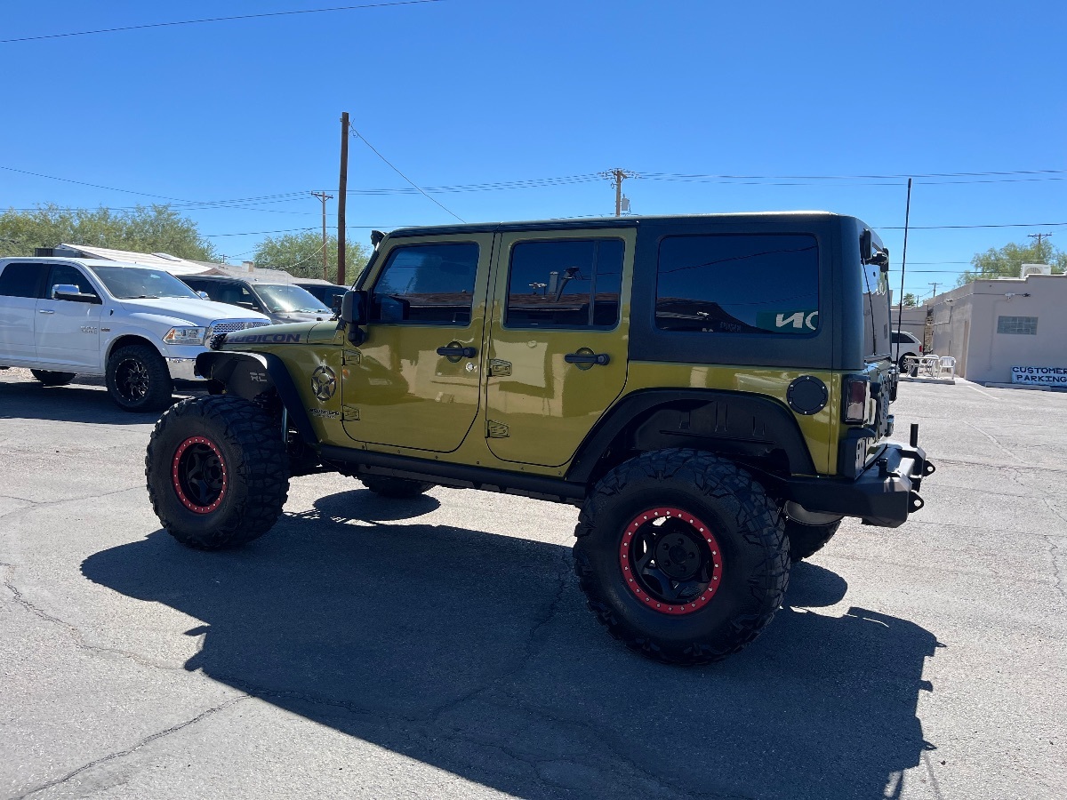 2010 Jeep Wrangler Unlimited Rubicon photo 8