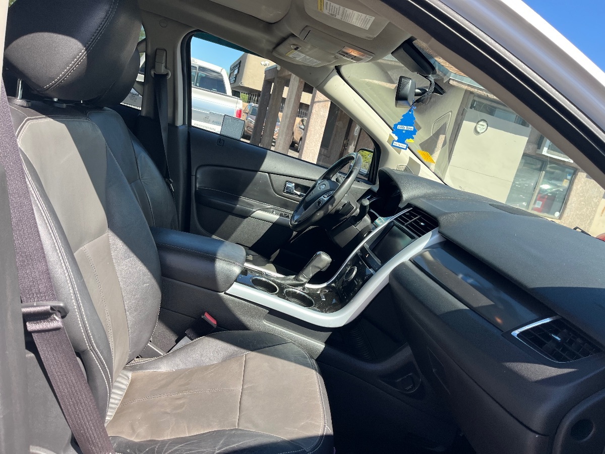 2013 Ford Edge Sport photo 15
