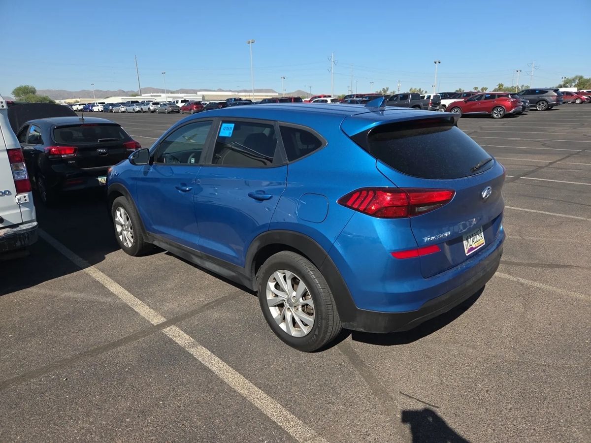 2019 Hyundai Tucson SE photo 2