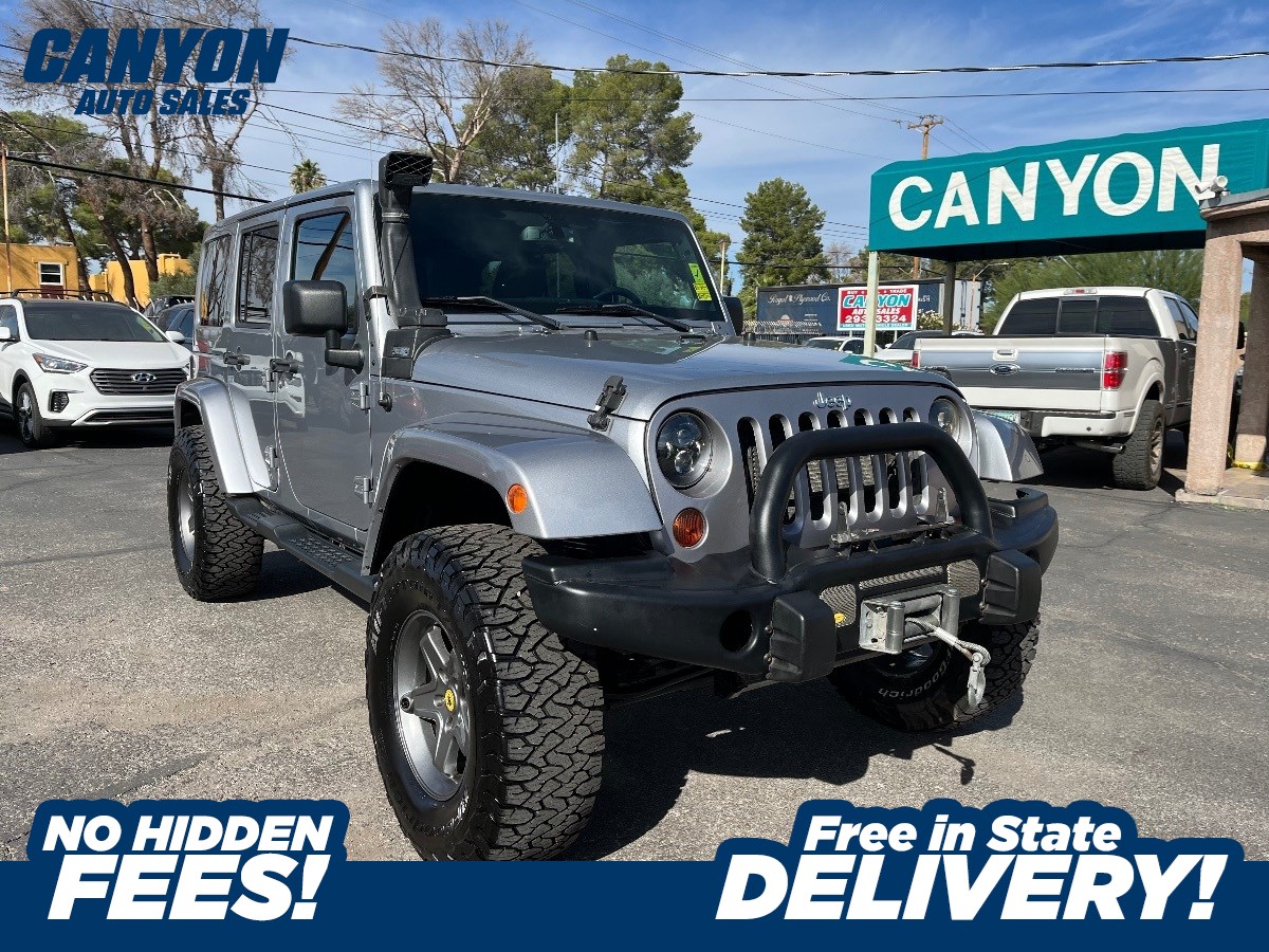 2013 Jeep Wrangler Unlimited Sahara