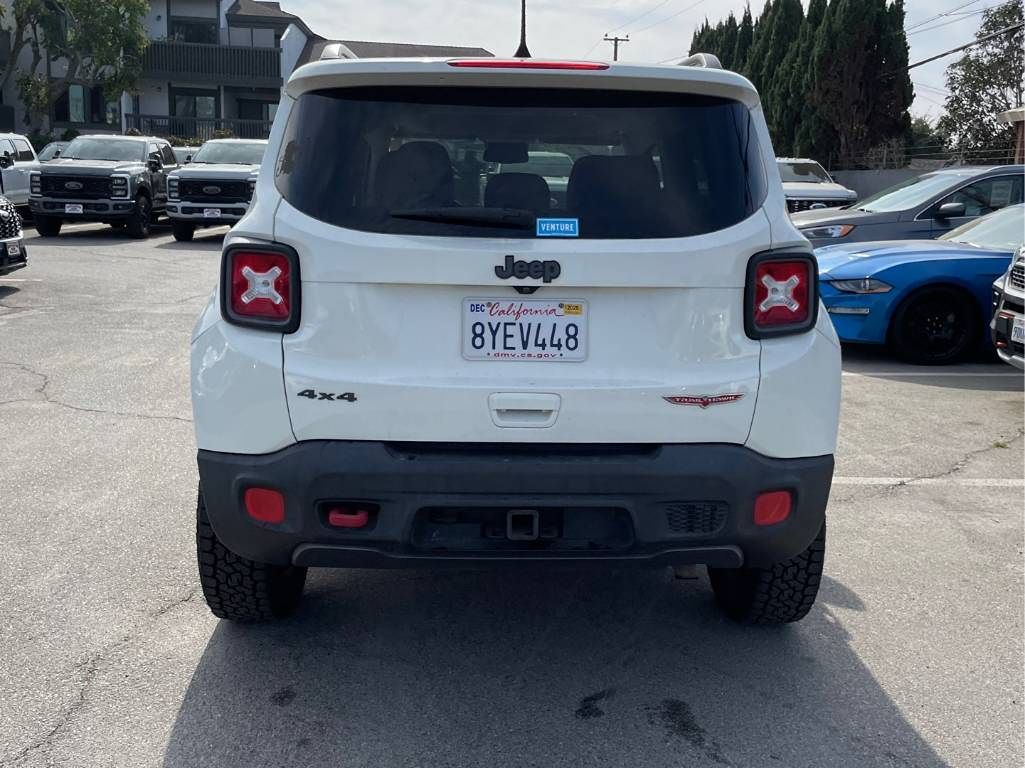 2018 Jeep Renegade Trailhawk photo 4