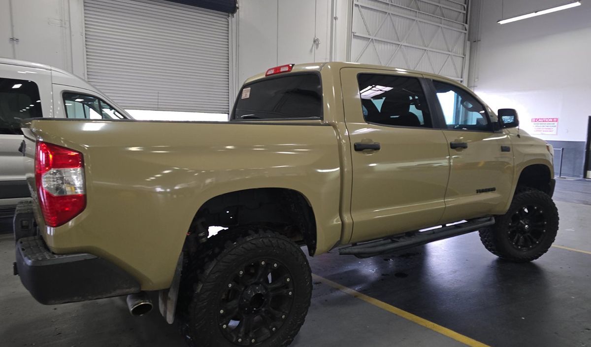 2014 Toyota Tundra Limited photo 4