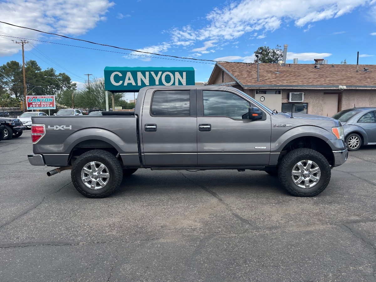 2014 Ford F-150 XLT photo 2