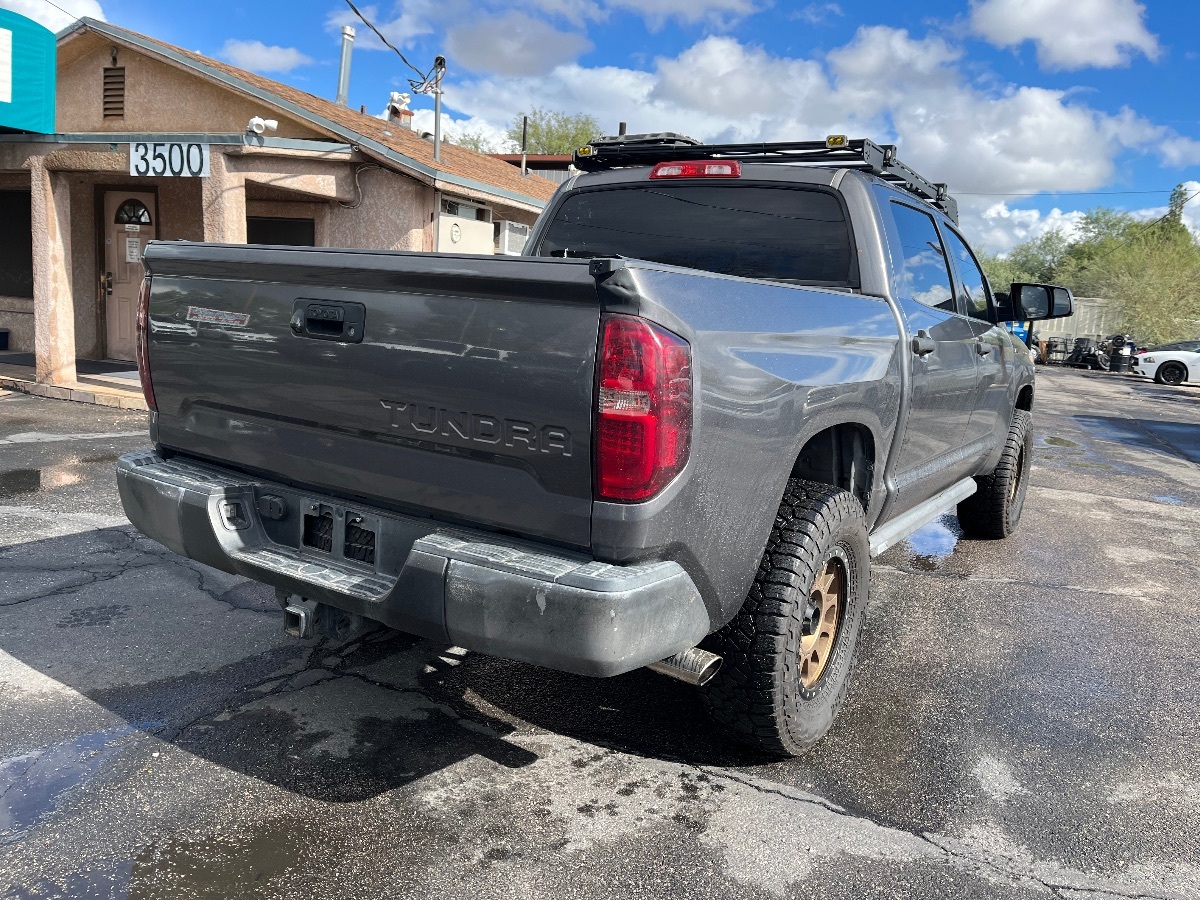 2015 Toyota Tundra SR5 Grade photo 3