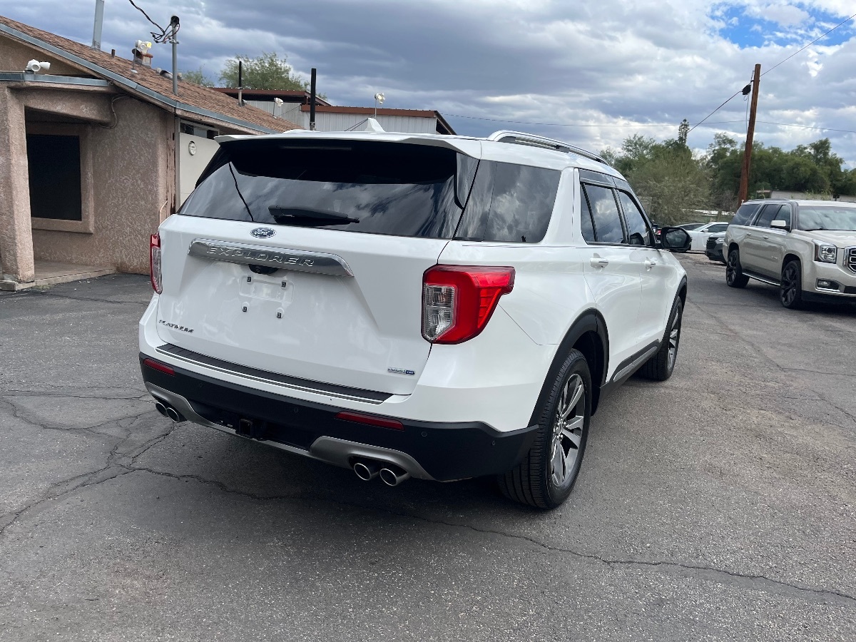 2020 Ford Explorer Platinum photo 4