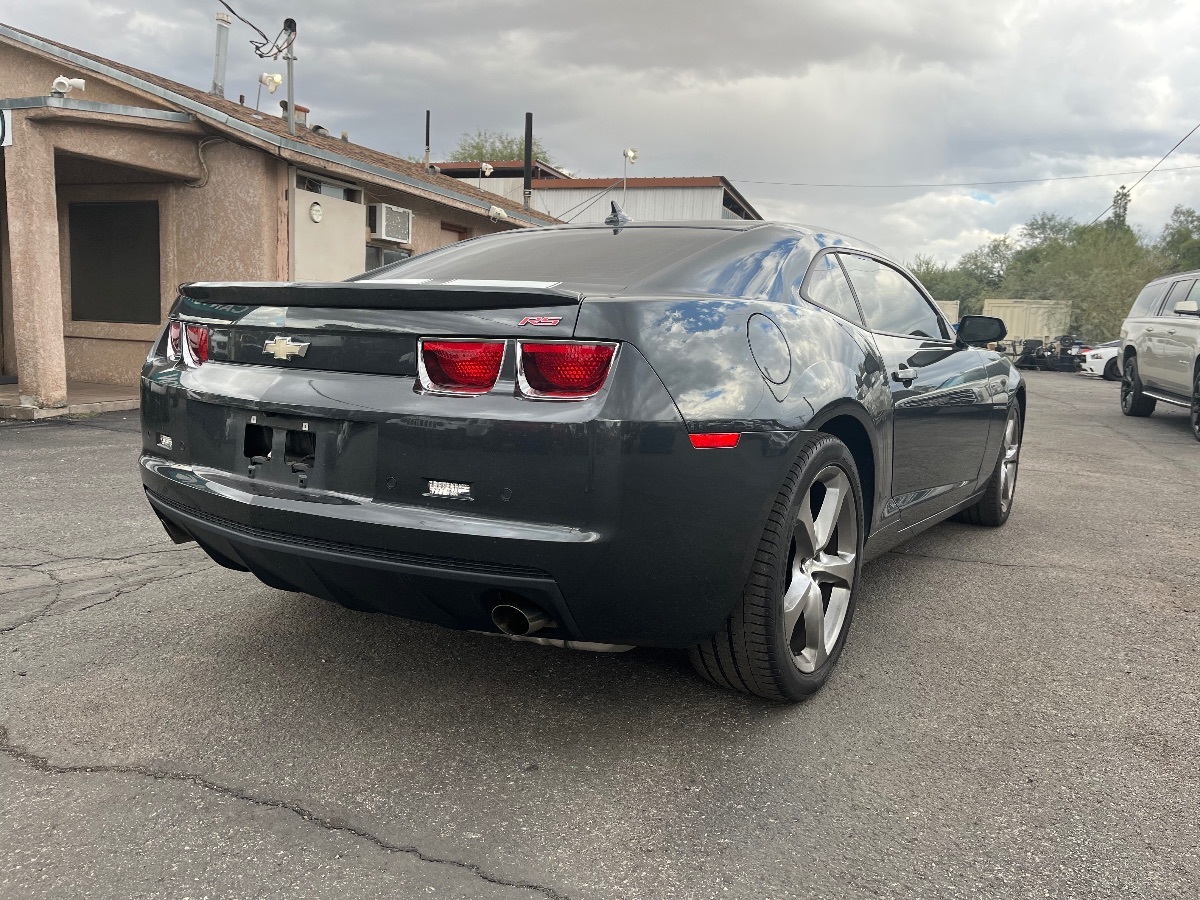 2013 Chevrolet Camaro 2LT photo 3
