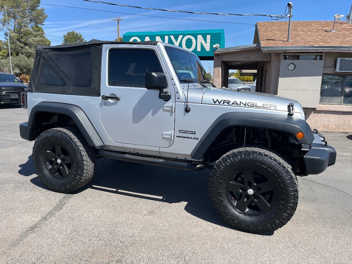 2012 Jeep Wrangler Sport - Photo 2