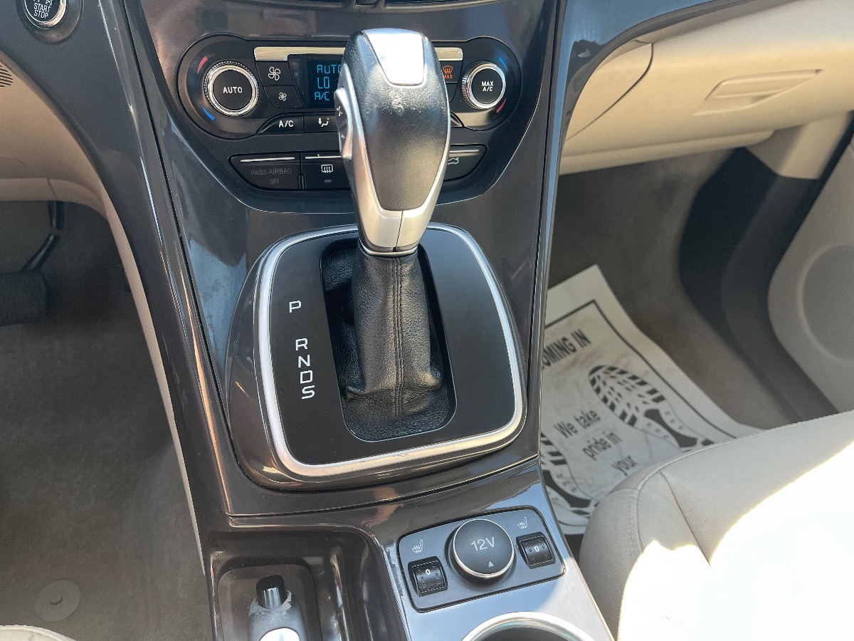 2014 Ford Escape Titanium - Photo 17