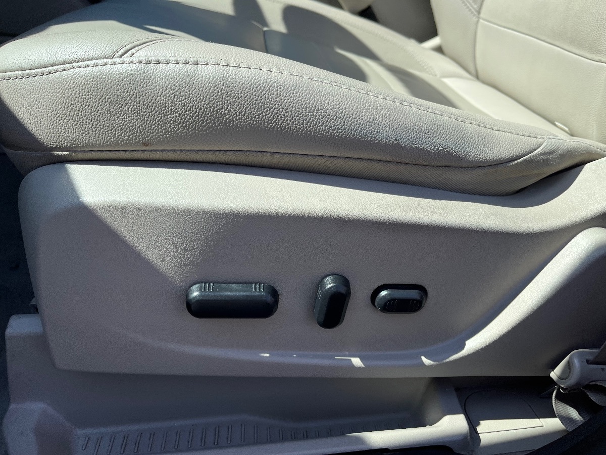 2014 Ford Escape Titanium - Photo 26