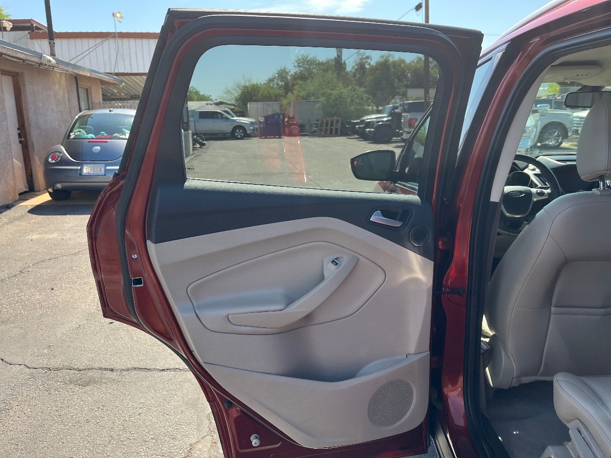2014 Ford Escape Titanium - Photo 30