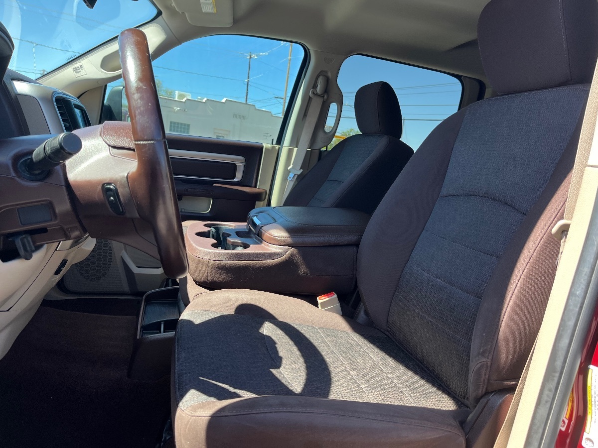 2017 RAM Ram 1500 Pickup Big Horn - Photo 24