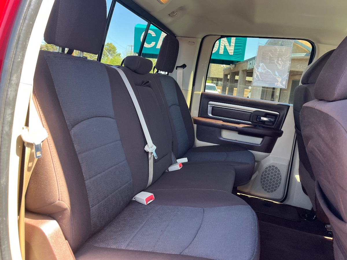 2017 RAM Ram 1500 Pickup Big Horn - Photo 32