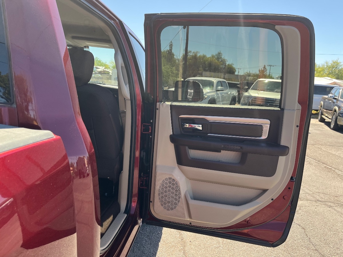 2017 RAM Ram 1500 Pickup Big Horn - Photo 33