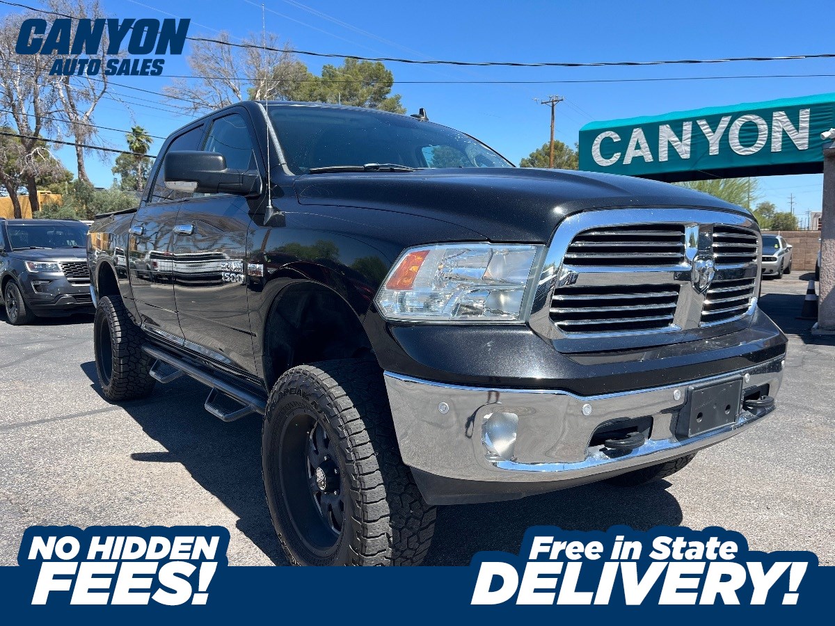 2016 RAM 1500 Big Horn 4x4 Crew Cab 5'7's photo