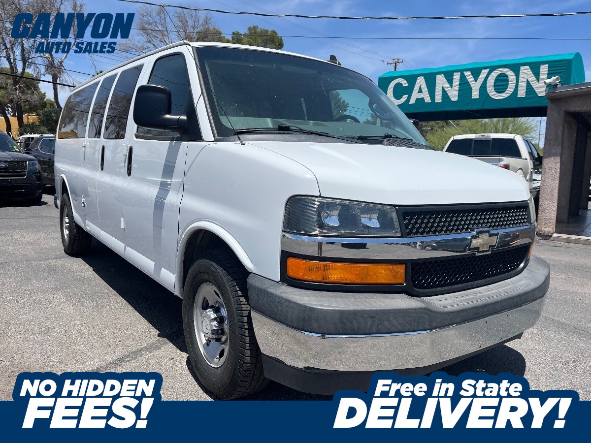 2017 Chevrolet Express 3500 LS Extended's photo