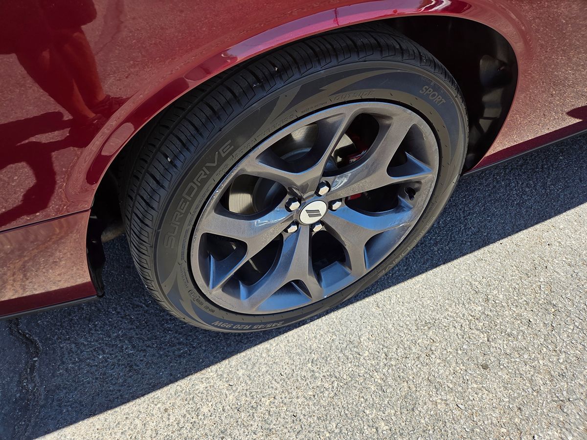 2018 Dodge Challenger SXT Plus - Photo 10