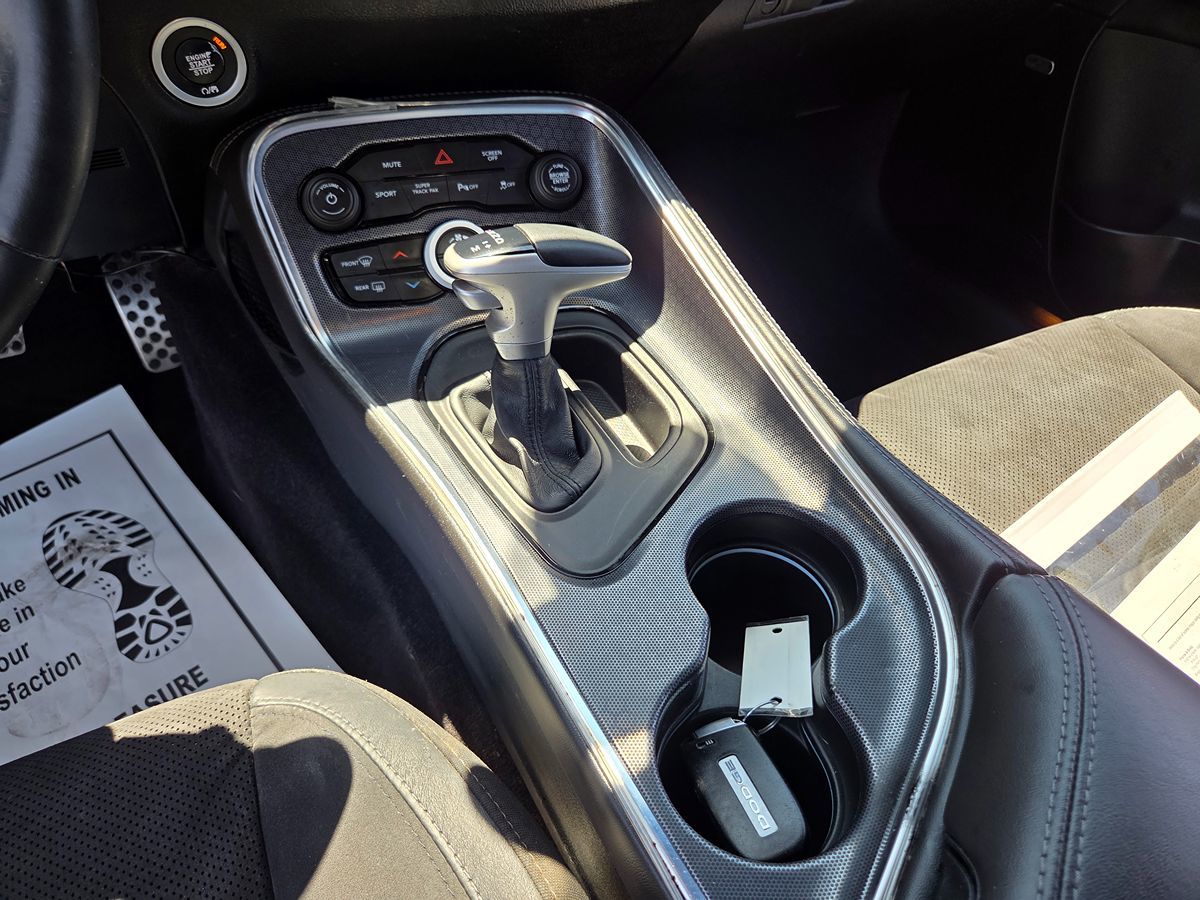 2018 Dodge Challenger SXT Plus - Photo 28