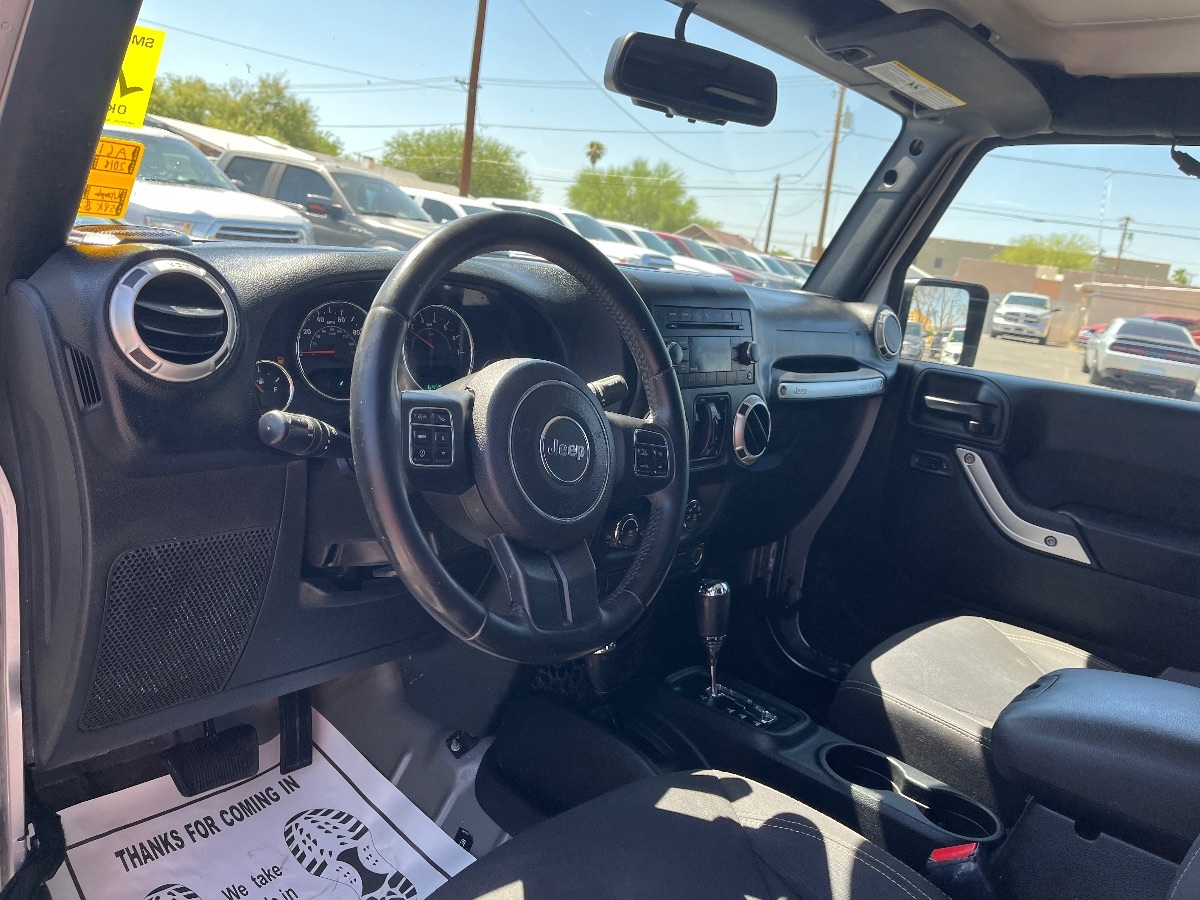 2018 Jeep Wrangler JK Unlimited Sahara - Photo 21