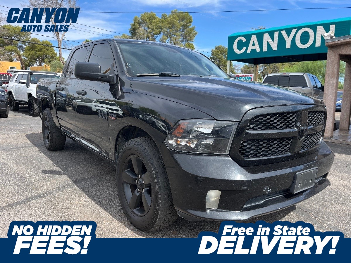2017 RAM 1500 Express 4x4 Crew Cab 5'7's photo