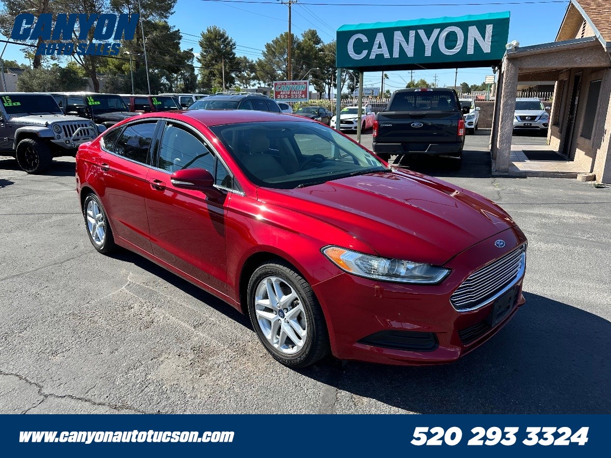 2015 Ford Fusion SE