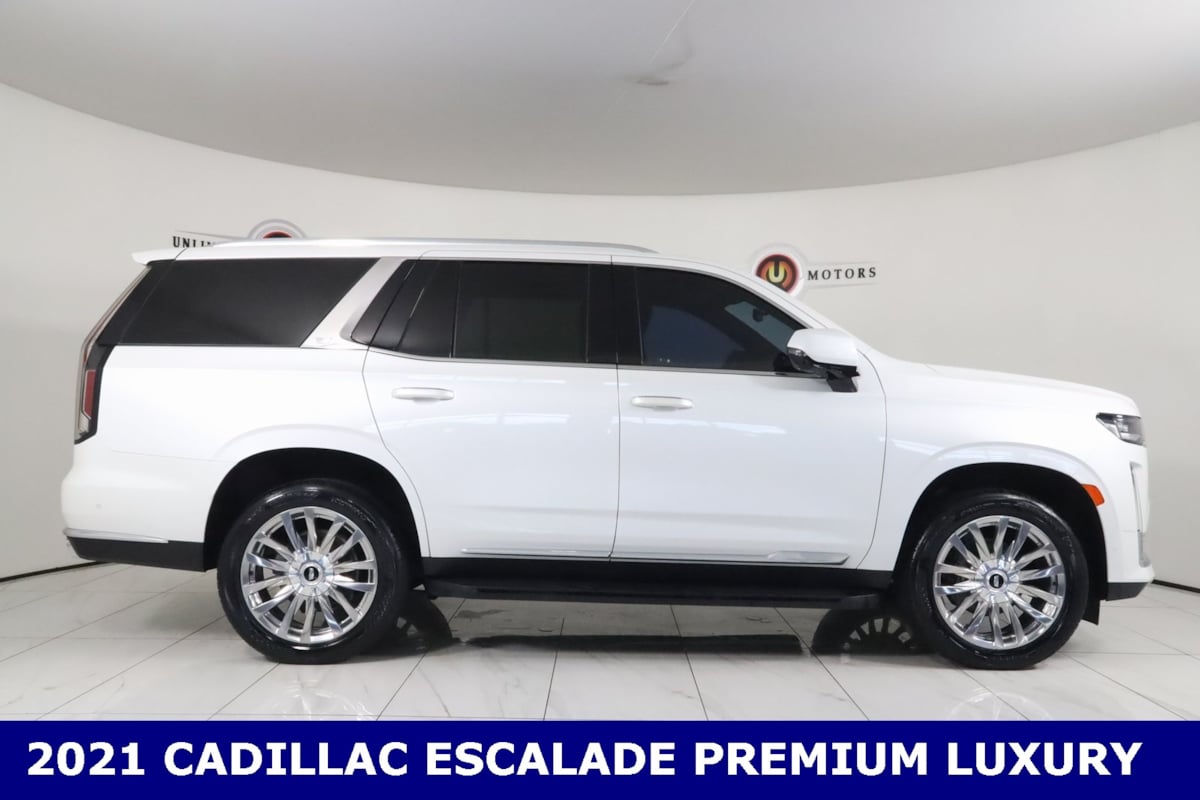 Sold 2021 Cadillac Escalade Premium Luxury in Noblesville