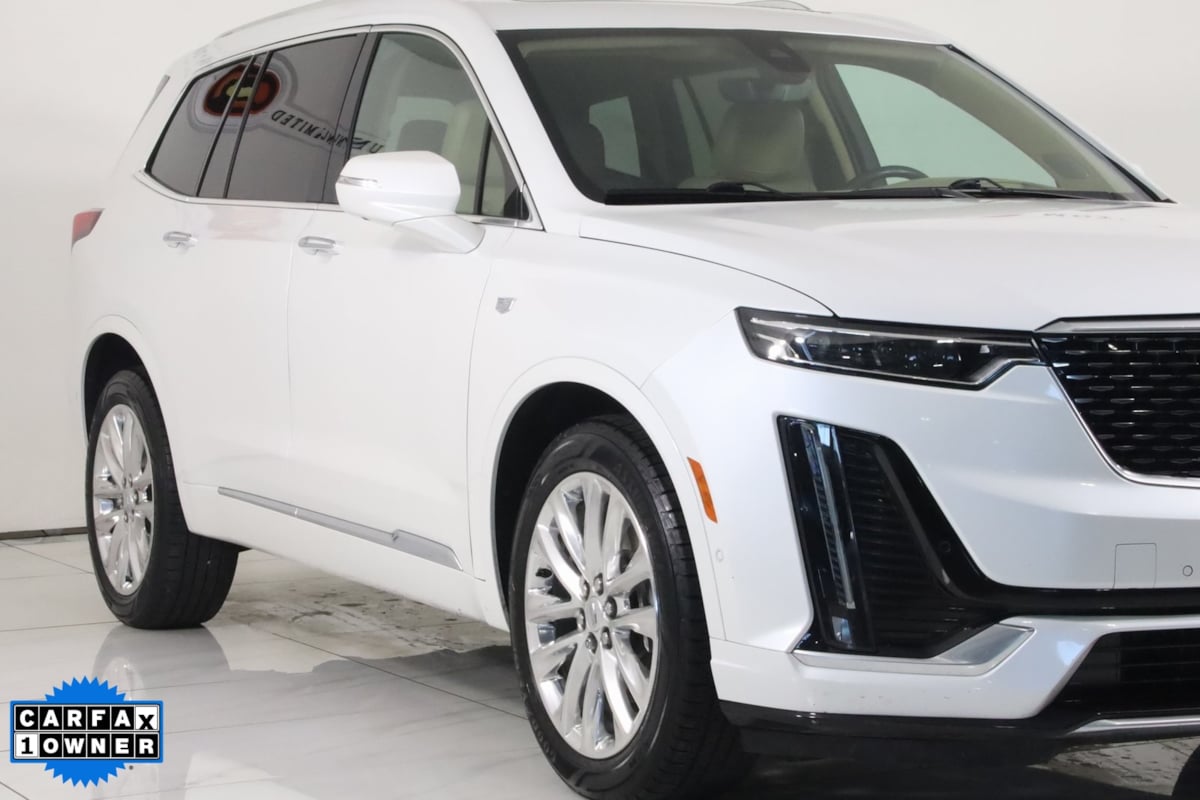 Sold 2020 Cadillac XT6 FWD Premium Luxury in Noblesville