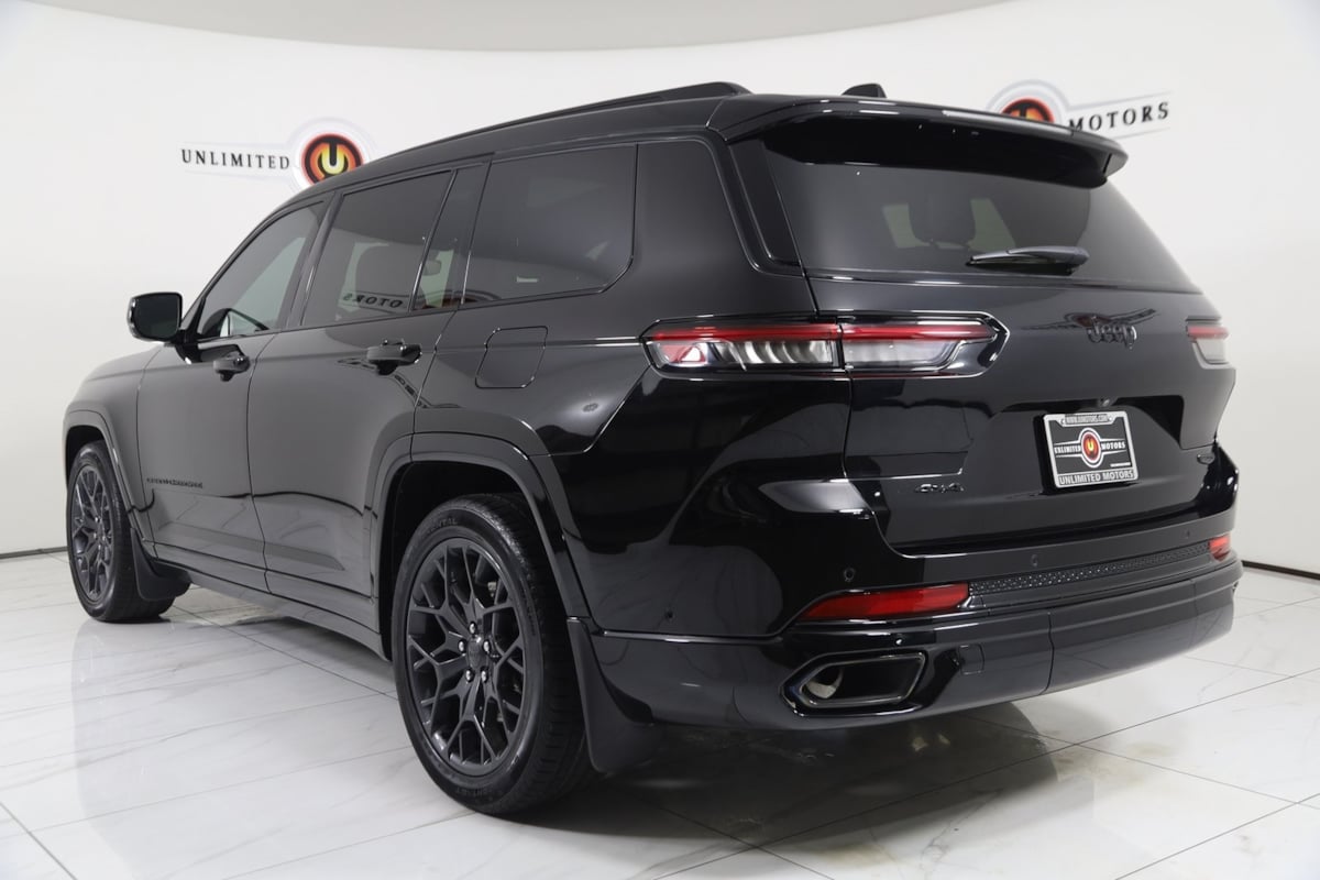 Sold 2023 Jeep Grand Cherokee L Summit in Noblesville