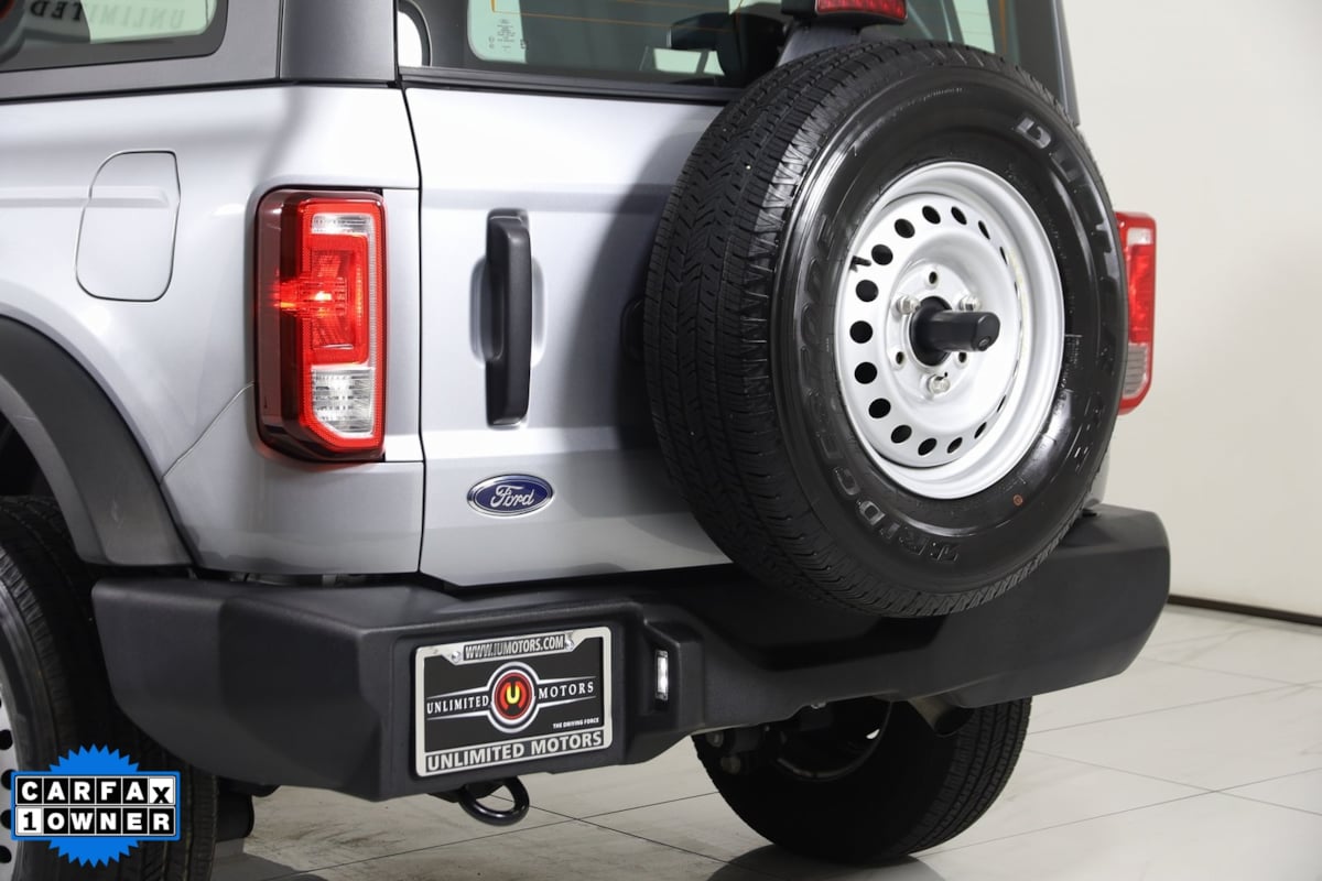 2022 Ford Bronco Base photo 21
