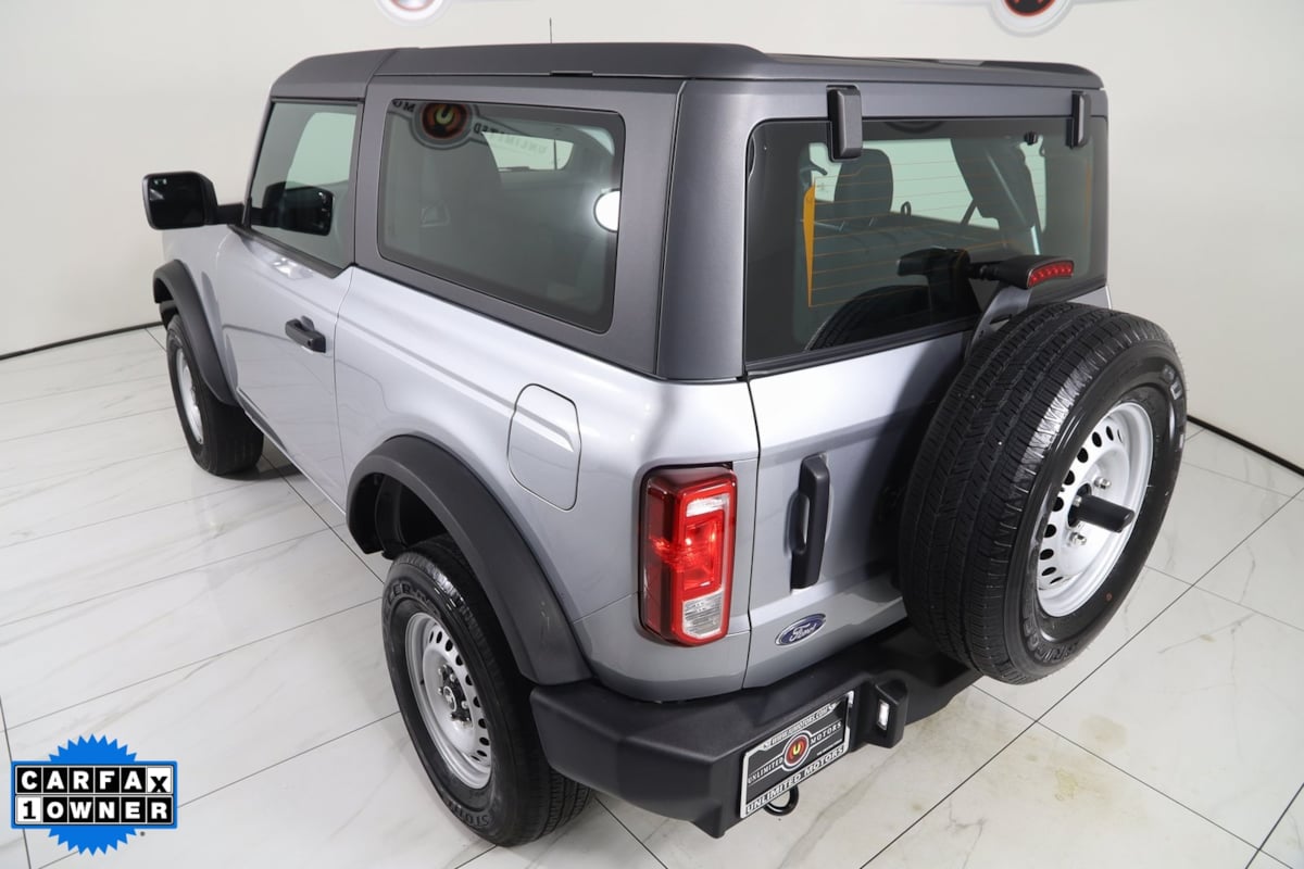 2022 Ford Bronco Base photo 23