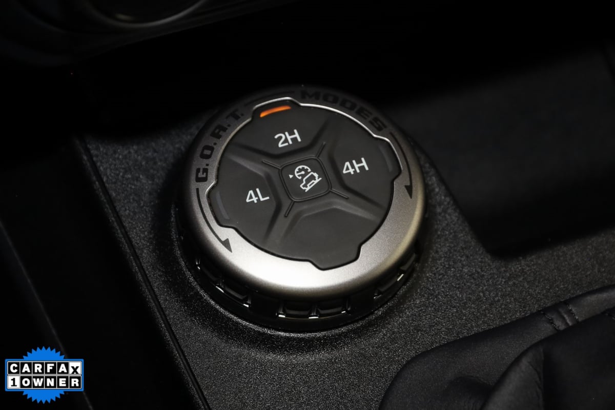2022 Ford Bronco Base photo 25