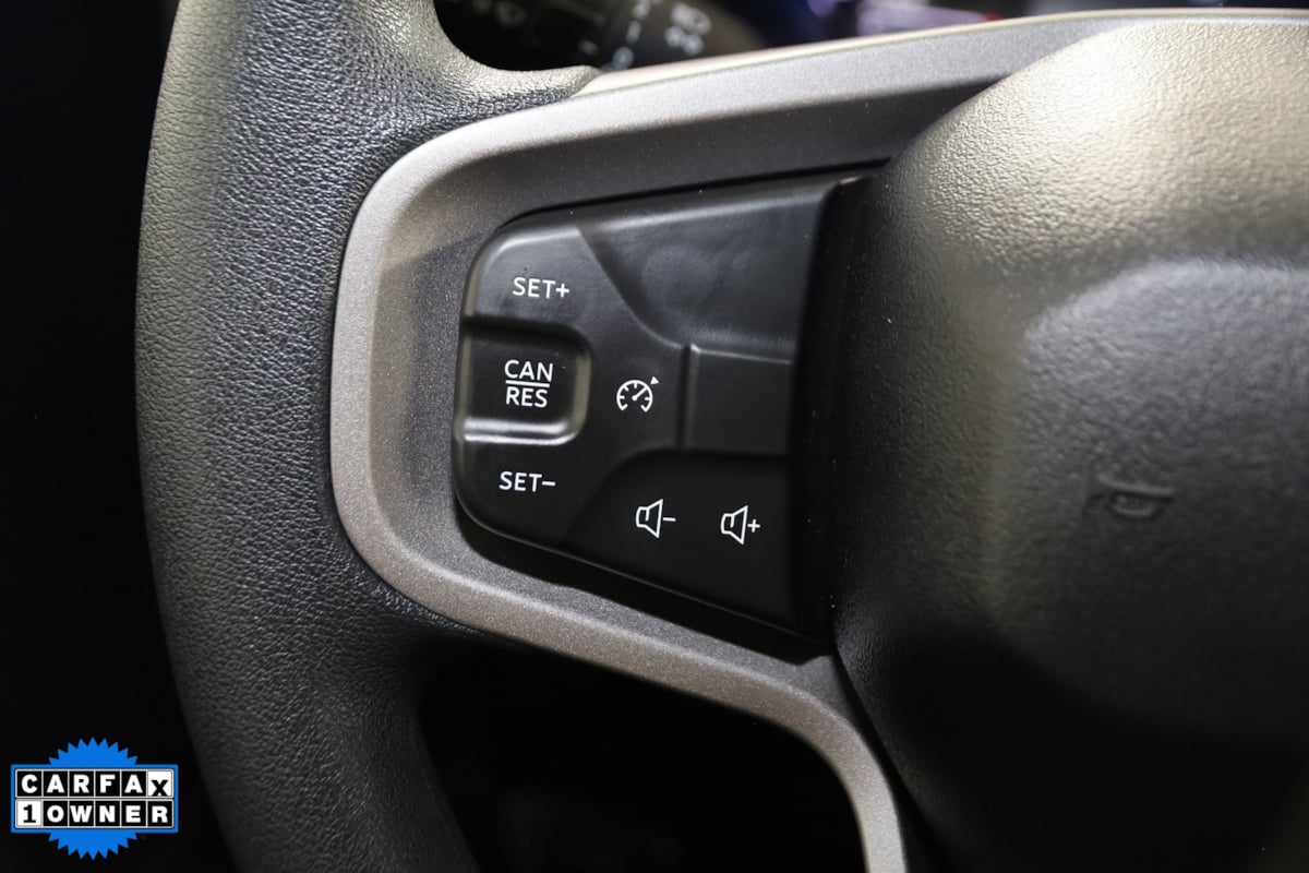 2022 Ford Bronco Base photo 34