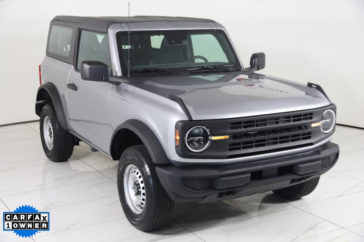 2022 Ford Bronco Base photo 40